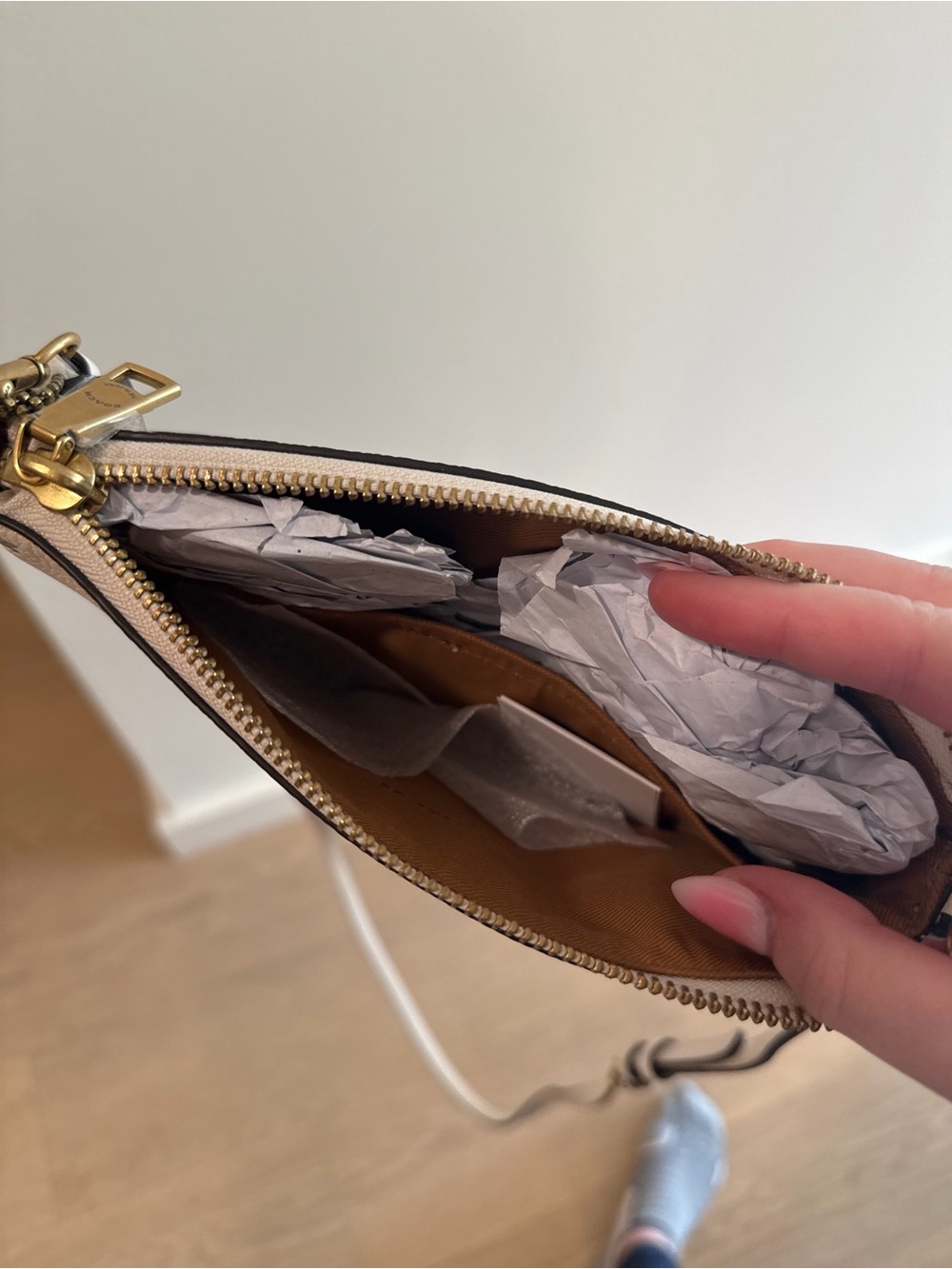 Coach Rexy Winter Edition Crossbody Bag NEVER USED - Picture 5 of 8
